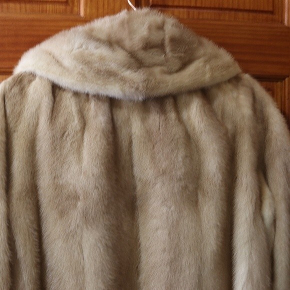 Evan's Vintage Fur Coat Cape 1950s - Picture 7 of 16